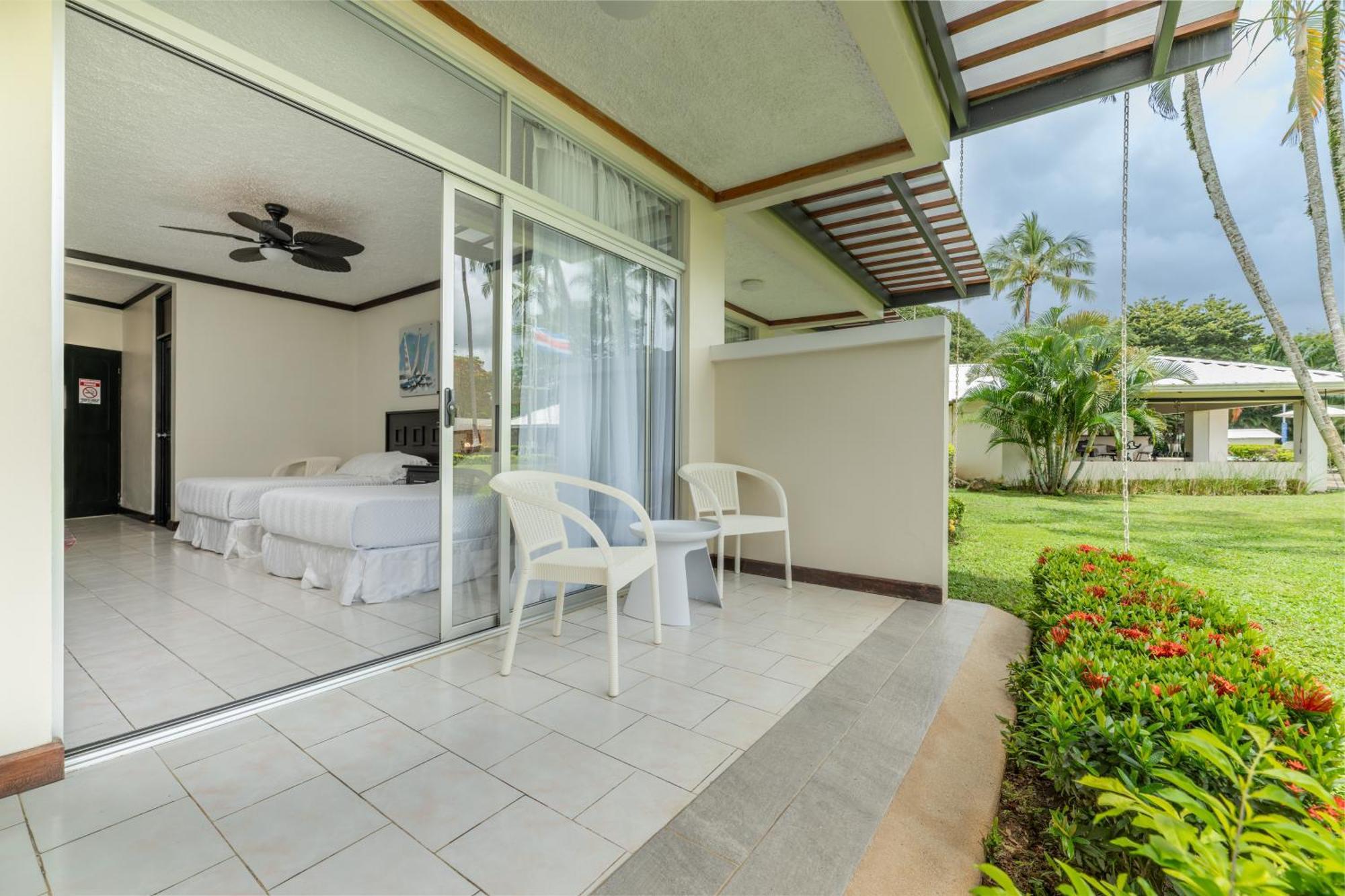 Hotel & Villas Tangeri Jacó Exteriör bild